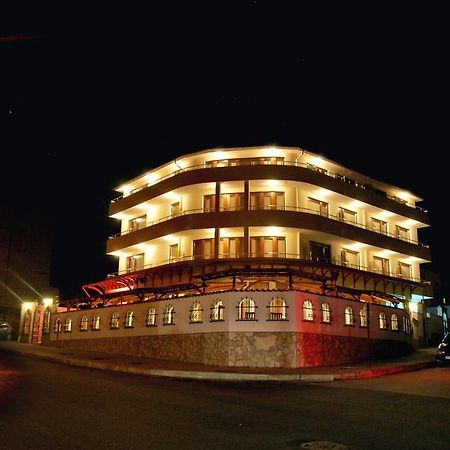 Family Hotel St. Constantine And Helena Ivaylovgrad ภายนอก รูปภาพ