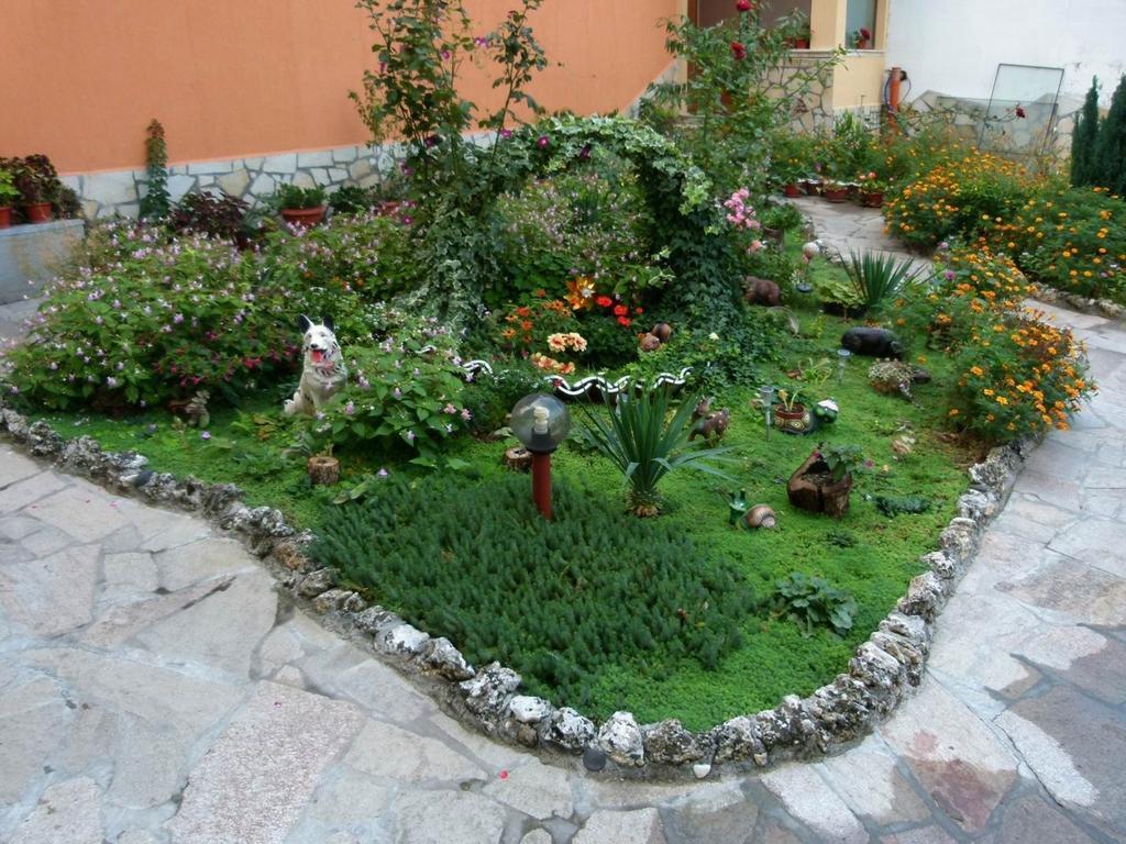 Family Hotel St. Constantine And Helena Ivaylovgrad ภายนอก รูปภาพ