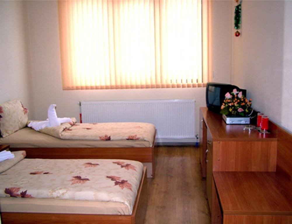 Family Hotel St. Constantine And Helena Ivaylovgrad ห้อง รูปภาพ